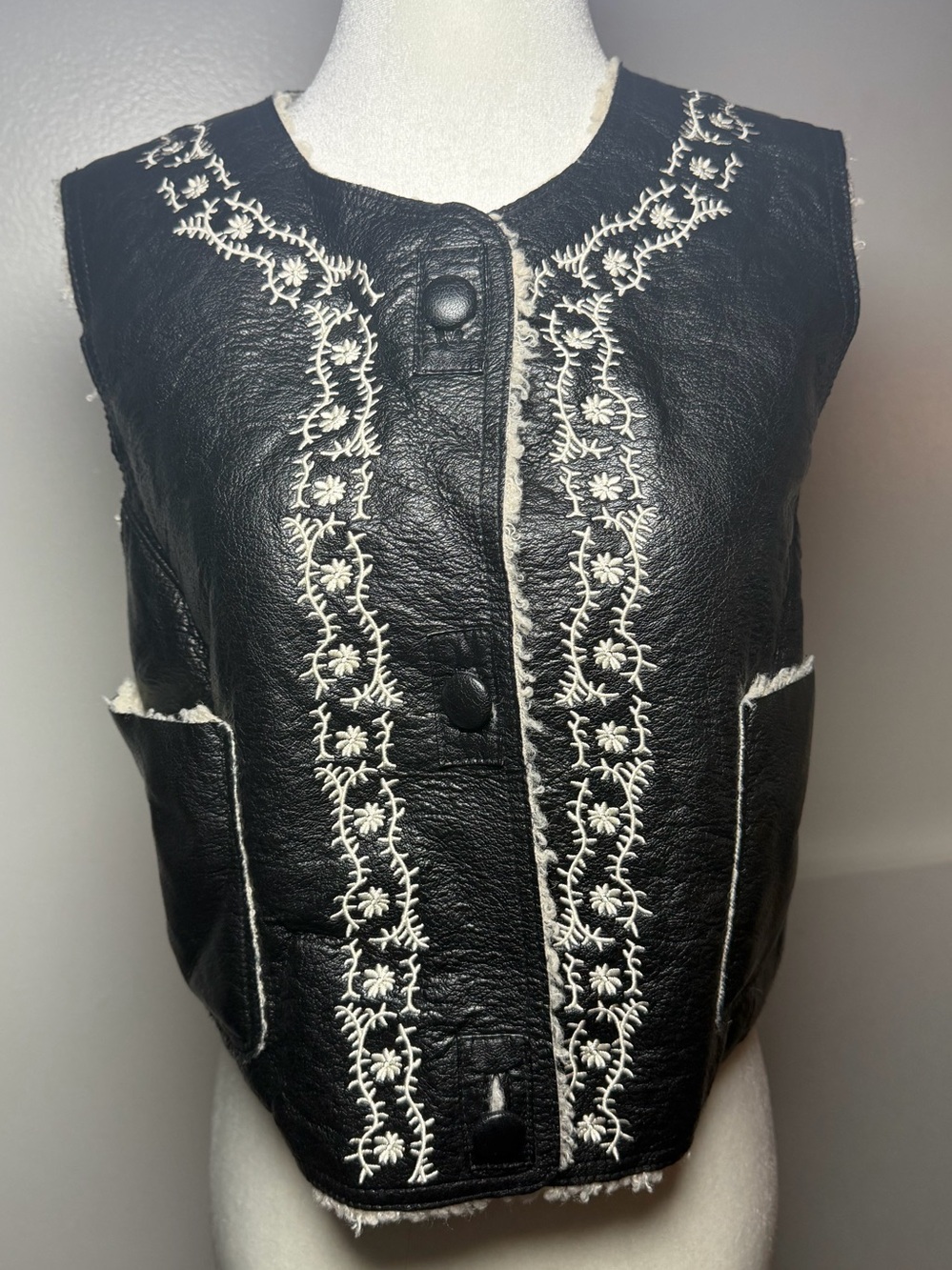 Free People Travelers Vest Black Embroidered Faux Leather Sherpa Boho Western XS